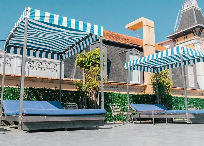 Zero Box Lodge Porto