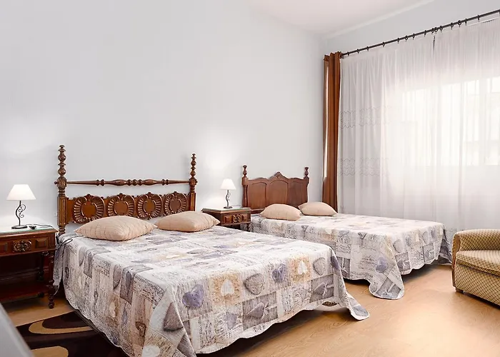 Almada Guest House Porto